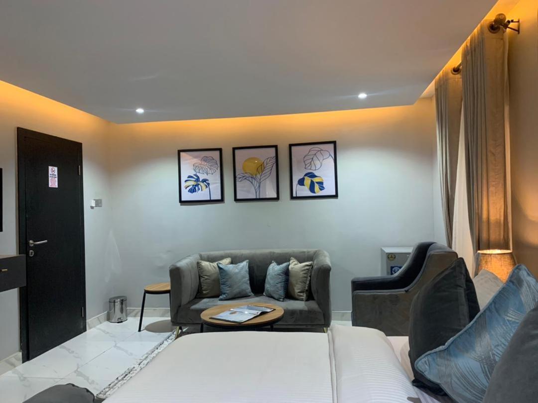 Choice Suites Signature Ikeja Exterior foto